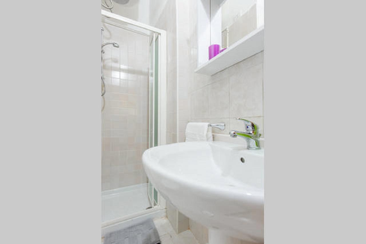 Le Zite Suite Naples Luaran gambar