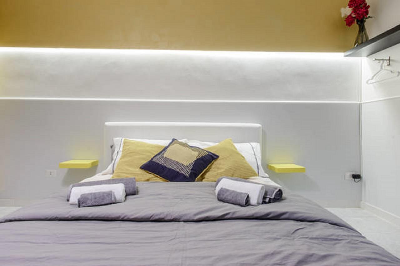 Le Zite Suite Naples Luaran gambar