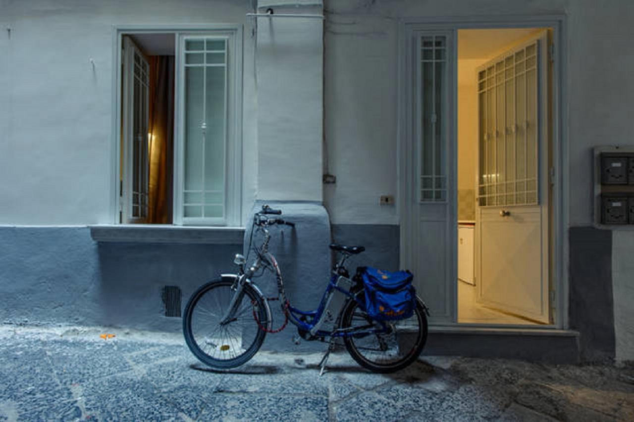 Le Zite Suite Naples Luaran gambar