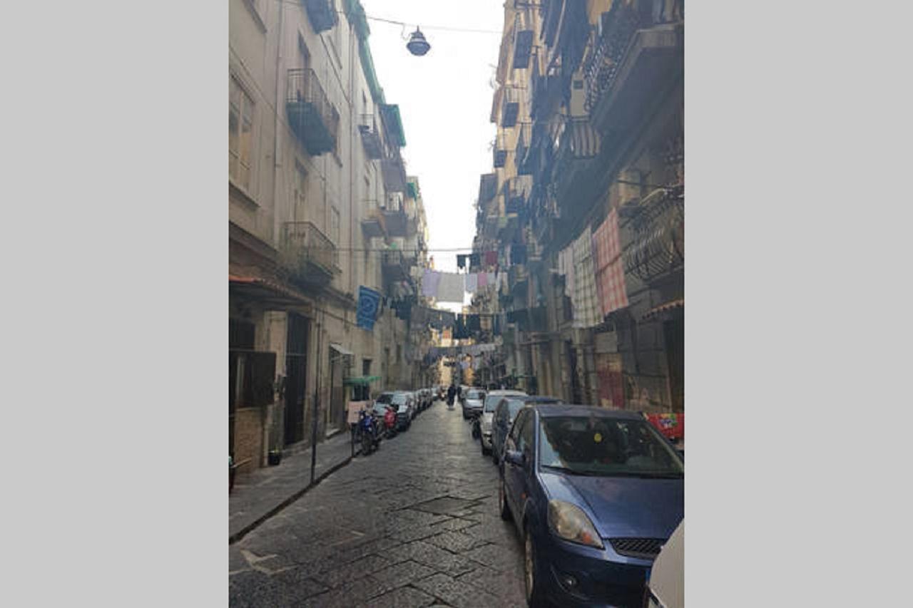 Le Zite Suite Naples Luaran gambar