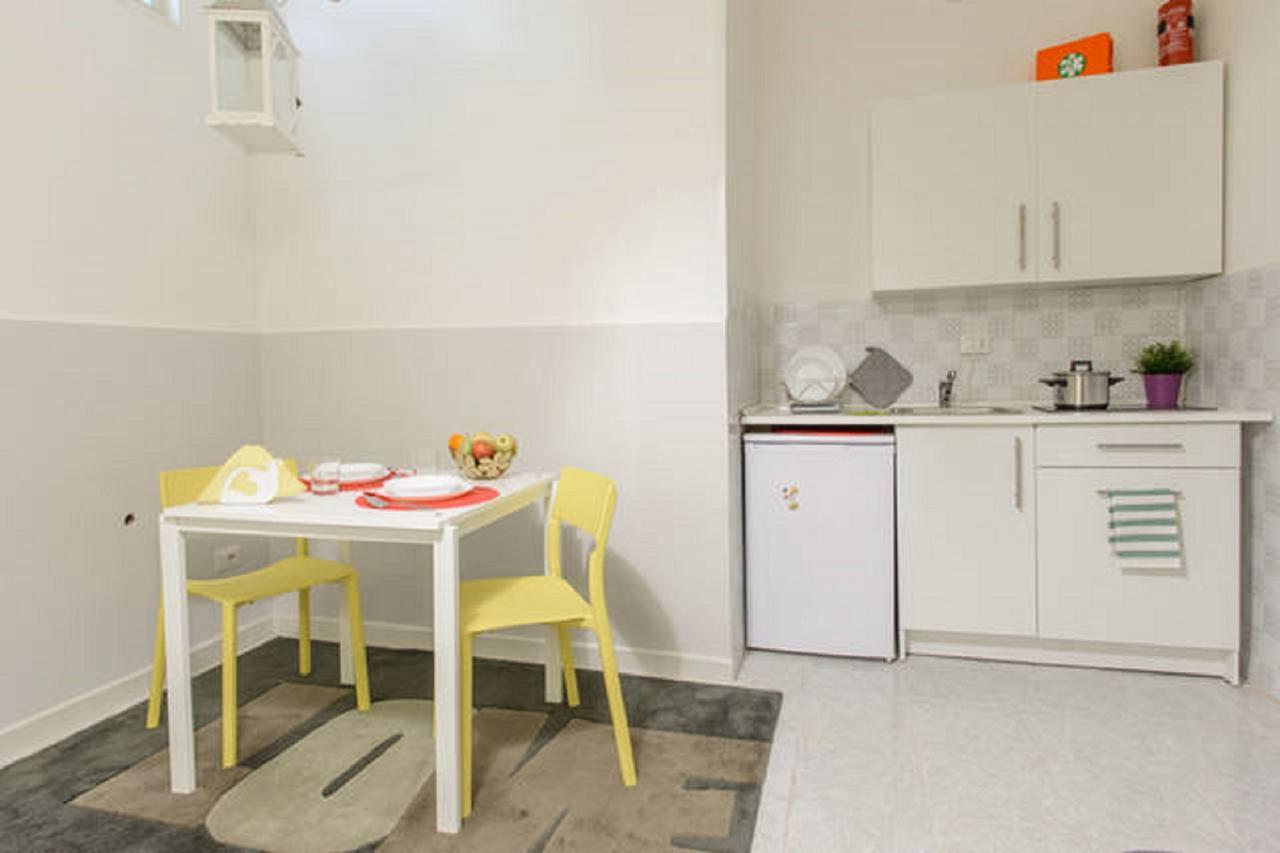 Le Zite Suite Naples Luaran gambar
